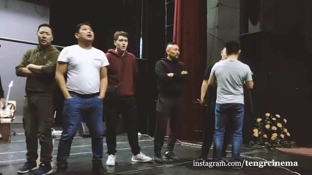 13 влюблённых мужчин смотреть онлайн