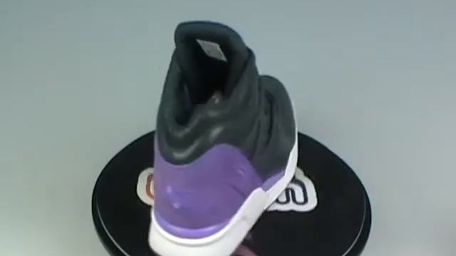 Reebok Pump Omi Lite Trainers Magic Purple at Yukka смотреть онлайн