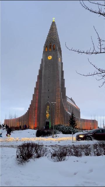 Beautiful Church of Iceland #shorts смотреть онлайн