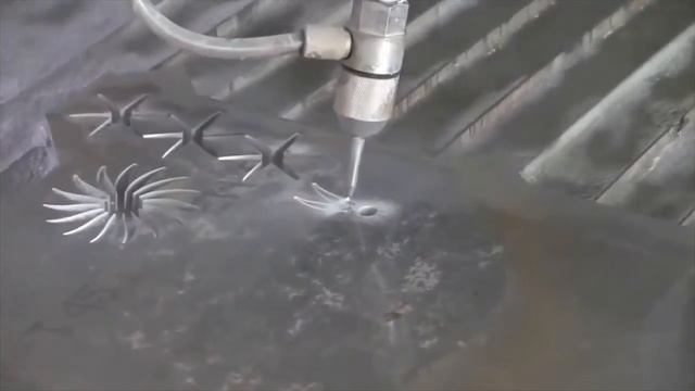 Резка металла водой смотреть онлайн