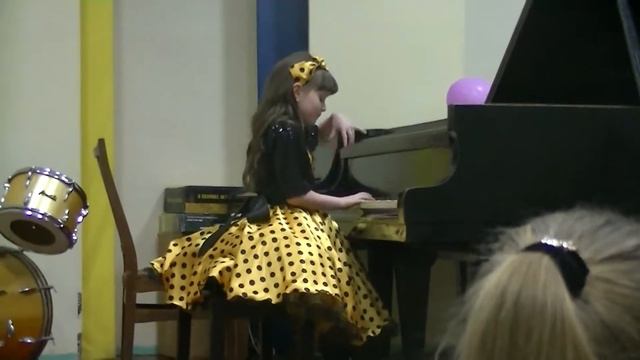 Чучкалова Валерия Песня о лебеде смотреть онлайн