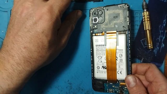 Как заменить микрофон на Samsung SM A125F смотреть онлайн