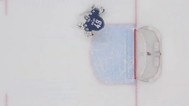 Топ-10 сэйвов регулярного чемпионата 2021 / Top 10 Saves of the 2021 NHL Regular Season смотреть онлайн