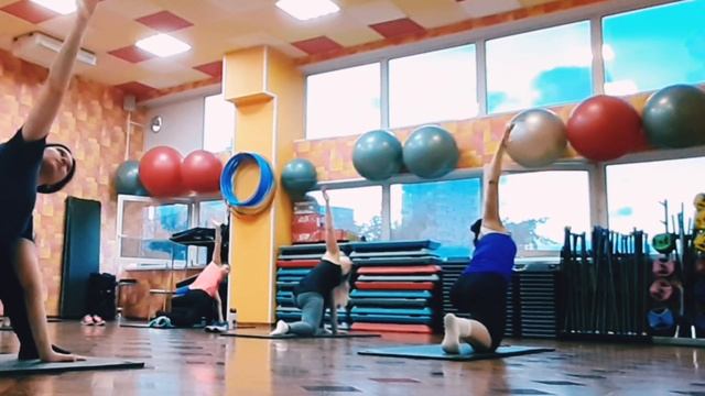 РАСТЯЖКА \ УПРАЖНЕНИЯ НА ГИБКОСТЬ \ РАСТЯЖКА НА ВСЁ ТЕЛО 15.06.2022гг смотреть онлайн