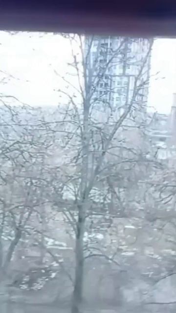 Заказчик хочет переделать крышу на балконе из-за косяков монтажников #секретыоконщика смотреть онлайн