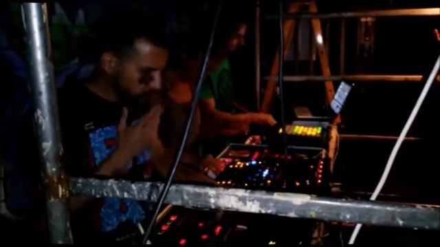 Ableton + Volca + Roland SPDS; Calle Quevedo & Manu Acid trio live XM24 Bologna 11/06/16 смотреть онлайн