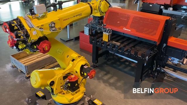 Робот для выгрузки нарезного станка AMADA смотреть онлайн