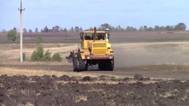 Трактор К-700 «Кировец» смотреть онлайн