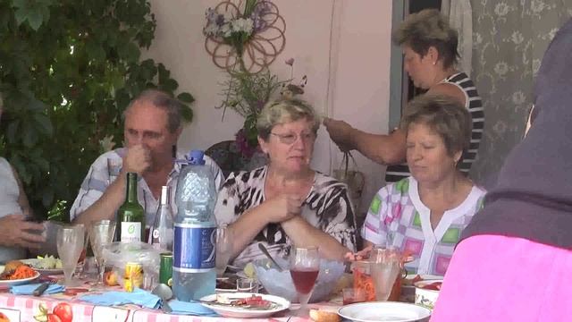 давай под уху смотреть онлайн
