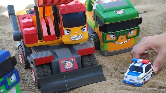 SuperCar Tayo #3 l How to make a Cement Truck l Chris The Cement Truck l Tayo the Little Bus toy смотреть онлайн