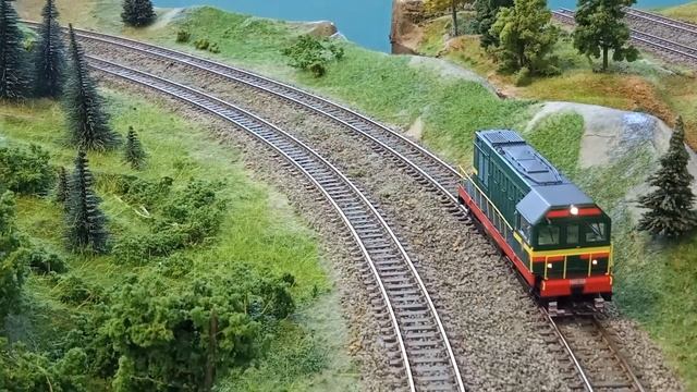 Тепловоз ЧМЭ2--002 Пико со звуковым декодером МоделДепо. смотреть онлайн