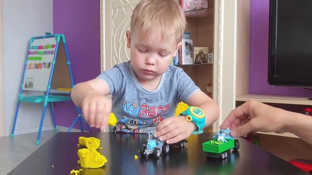 СИНИЙ ТРАКТОР распаковка...BLUE TRACTOR