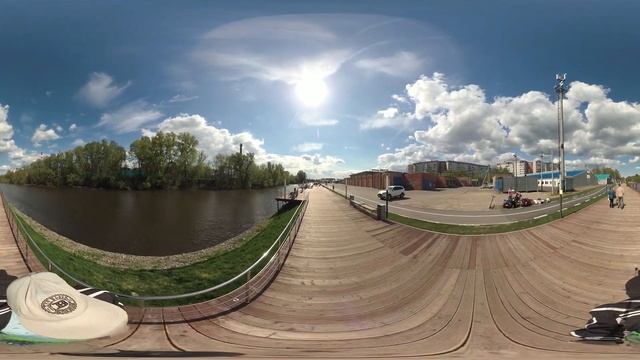 прогулка по набережной ,заречье140522 смотреть онлайн