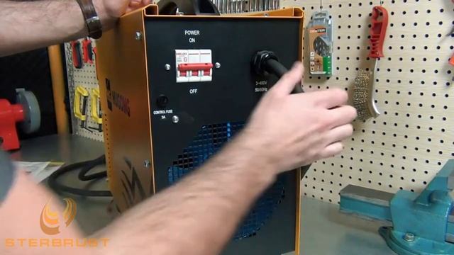 Инверторный сварочный аппарат HUGONG INVERDELTA 630WE