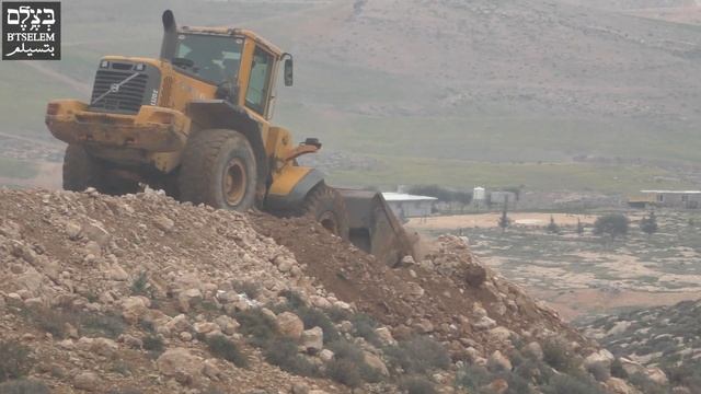 Twice in two weeks: Israeli CA digs trench to prevent access to Masafer Yatta смотреть онлайн