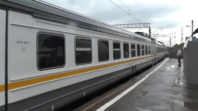 Электропоезд ЭД4М-0460 ЦППК станция Тучково смотреть онлайн