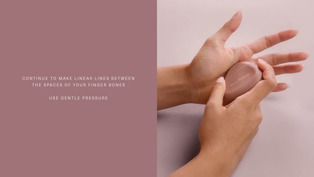 Find Comfort Hydrating Hand Cream | Rare Beauty by Selena Gomez смотреть онлайн