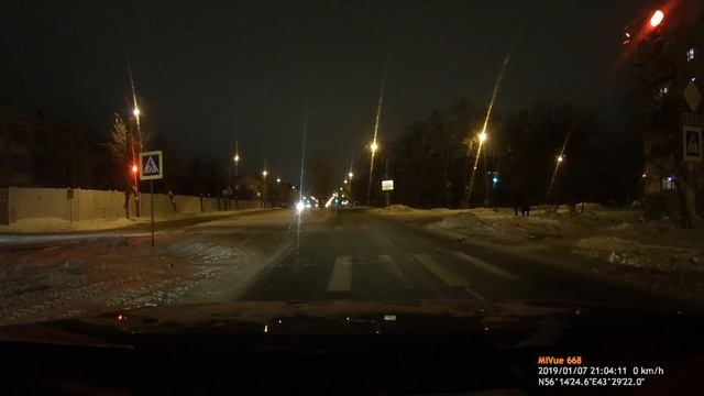 Паз м126ос152 летит на красный смотреть онлайн