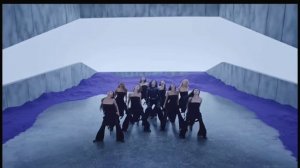 JISOO - Earthquake Performance dance