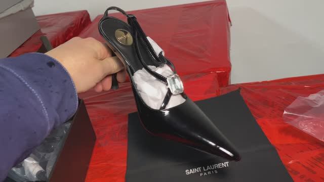 туфли лакированные YSL