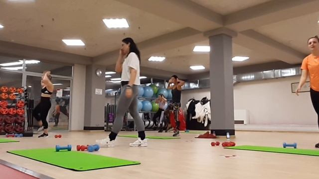 СИЛОВАЯ ТРЕНИРОВКА ЦЕЛОЕ ЗАНЯТИЕ / SUPER STRONG / ГРУППОВАЯ ТРЕНИРОВКА 29.06.2021г смотреть онлайн