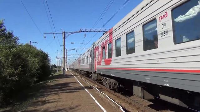 Электровоз ЭП1М-494 с поездом №468 Адлер — Смоленск смотреть онлайн