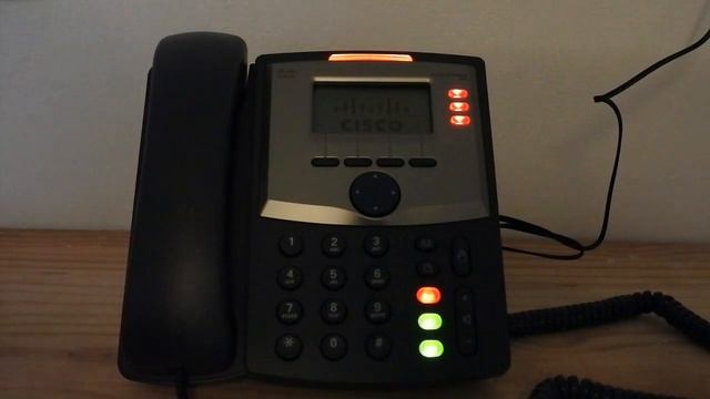 Cisco SPA303 IP Phone 3 Line with Display and PC Port review смотреть онлайн