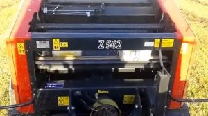 BELARUS 952.5 с пресом Metal fach Z 562.BELARUS 952.5 +prasa Metal fach Z 562.