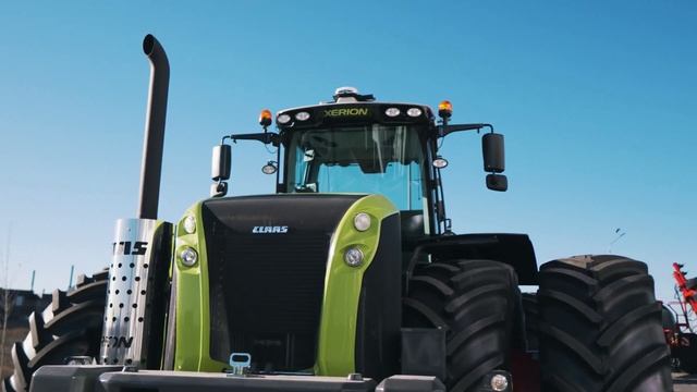 Обзор трактора CLAAS XERION 4500. XERION 4500 станет вашим главным помощникам в сельскомхозяйстве смотреть онлайн
