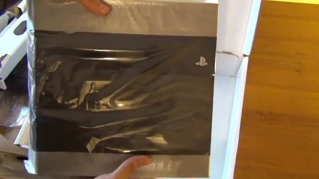 расспаковка консоли PlayStation 4 часть 1 смотреть онлайн