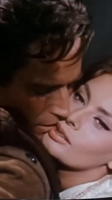 Sophia Loren Drove Charlton Heston Crazy #shorts #sophialoren смотреть онлайн