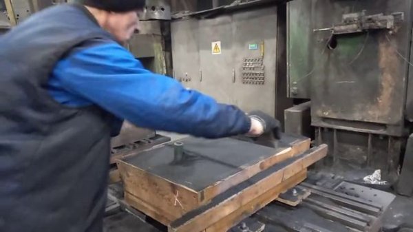 безопочная формовка хтс/Flaskless molding of cold-setting mixtures