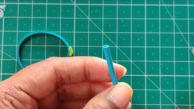 Quilling Shuttlebat | Quilling Shuttlecock #PaperShuttlebat #PaperShuttlecock | Quilling Paper Art смотреть онлайн