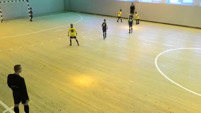 Funnyвыпускники : ДФПЛ зима 2018 2019 U 9 ФК Трактор ФК ДЮСШ 2 Борисов 2 12 2018 смотреть онлайн