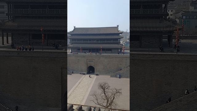 Сиань. Китай. Стена старого города.