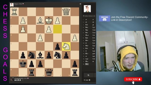 How to Beat Maxim (1000 Elo Chess.com Bot) смотреть онлайн