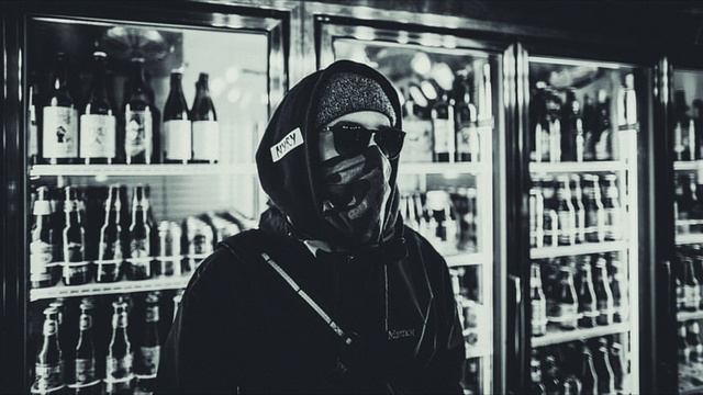 Каспийский Груз feat Гио Пика _ На белом смотреть онлайн