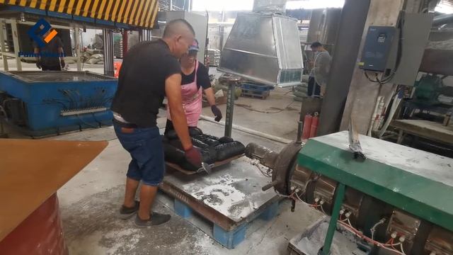 Compress Molding Plastic Pallet Machine: How to use waste plastic to make pallets? смотреть онлайн