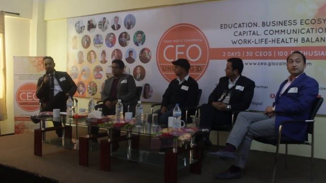 CEO UNPLUGGED - Communication Panel смотреть онлайн