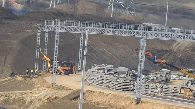 Керчь- работы на стройке ж-д подходов к станции Южная. смотреть онлайн