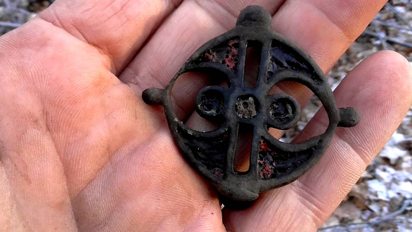 Тайна, скрытая веками :находка древнего артефакта. смотреть онлайн