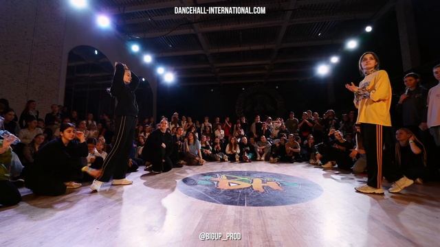 DANCEHALL INTERNATIONAL 2023 - BATTLE 1VS1 PRO| Eliza VS Derevyanko Julia (Wins) смотреть онлайн