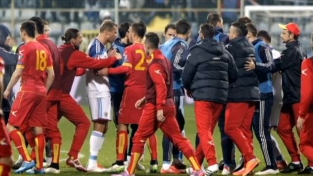 Russian football fans flaunt Novorossiya flags during Euro-2016 qualifier, despite UEFA warning смотреть онлайн