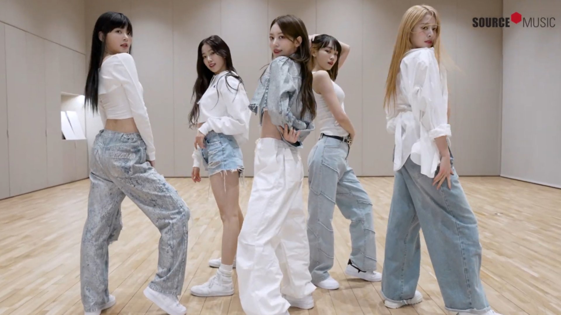 LE SSERAFIM - ‘Impurities' dance practice [MIRRORED] смотреть онлайн