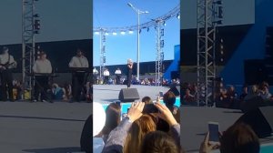 Керченский мост концерт.Я забиваю сваю.