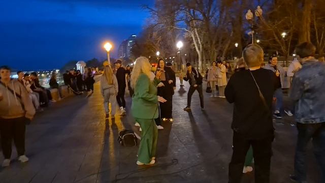 Фееричное поздравление с днём рождения! "Венеция"- поёт именинница Любовь Сологубова смотреть онлайн