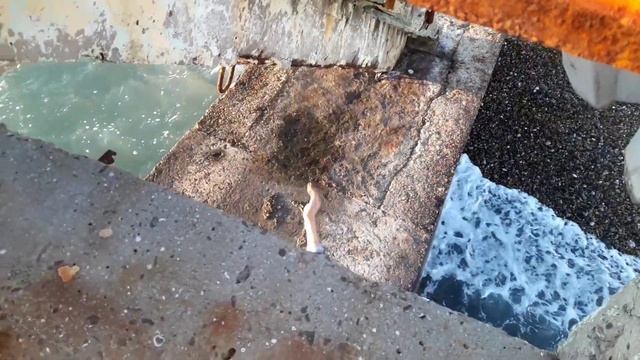 Кидай телефон, я живой