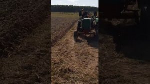 самодельный плуг. трактор ДТ-20.