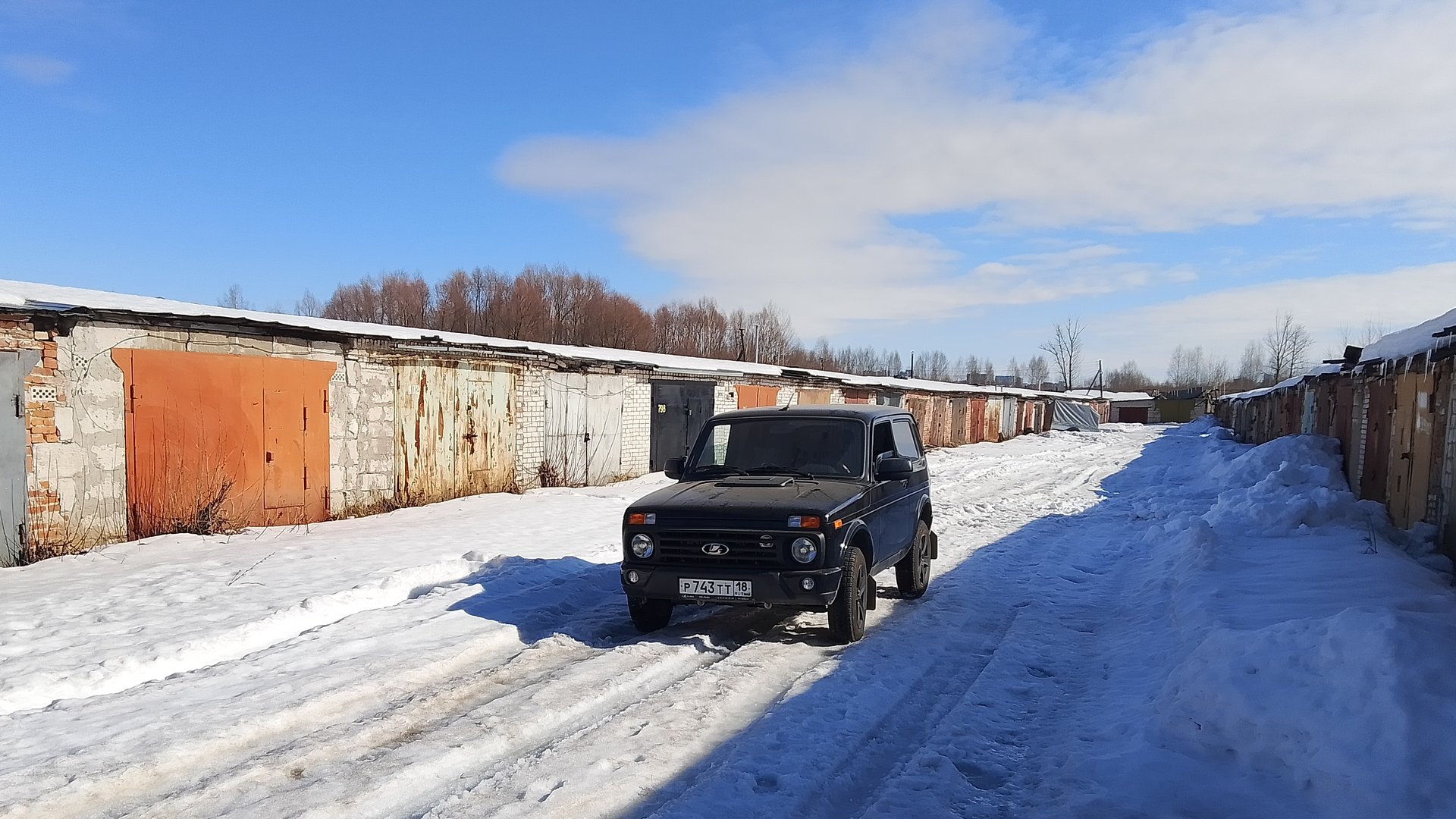 Внеплановый визит на дачу. Сменил Ниву на Ниву. смотреть онлайн