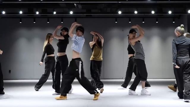 Aespa - 'Whiplash' dance practice смотреть онлайн